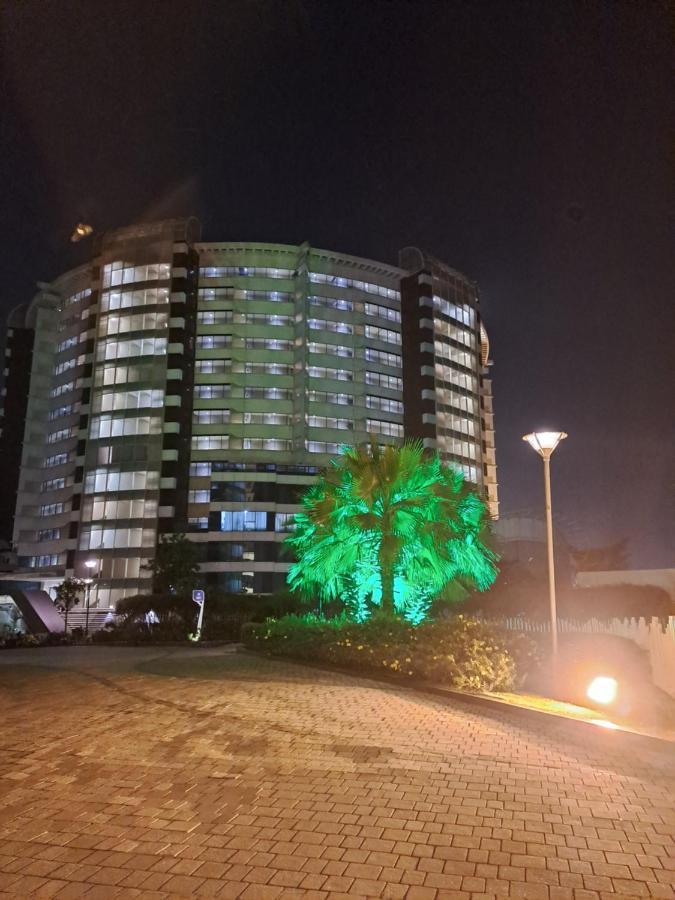 Honest Homes At Rajhans Belliza, Appartment Units สุรัต ภายนอก รูปภาพ